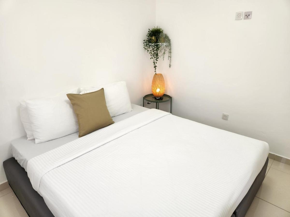 Melony Apartments Yam Suf Street Eilat Buitenkant foto